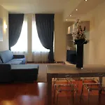 Vitruvio 43 Apartments